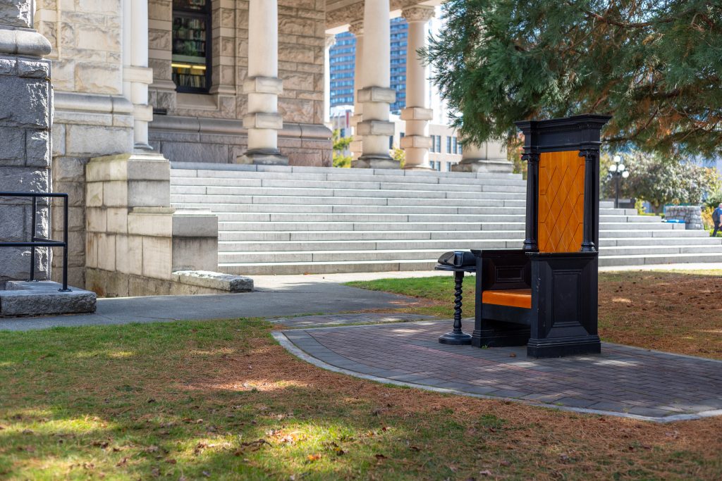 Sculpture outside the B.C. Parliament Buildings of the Speaker's Chair